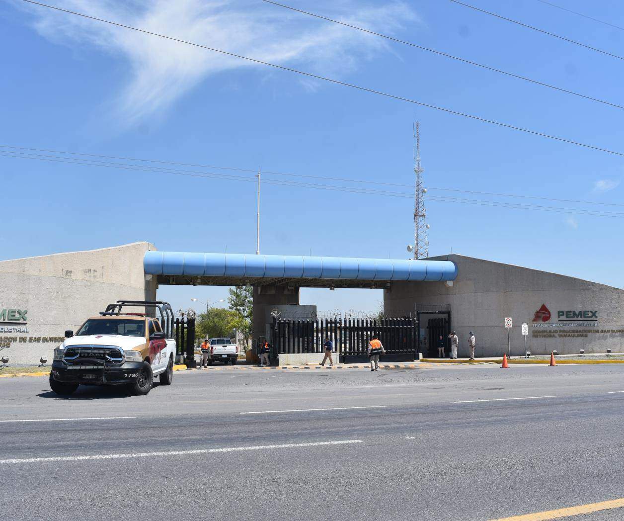 Alarma fuga de gas en Pemex