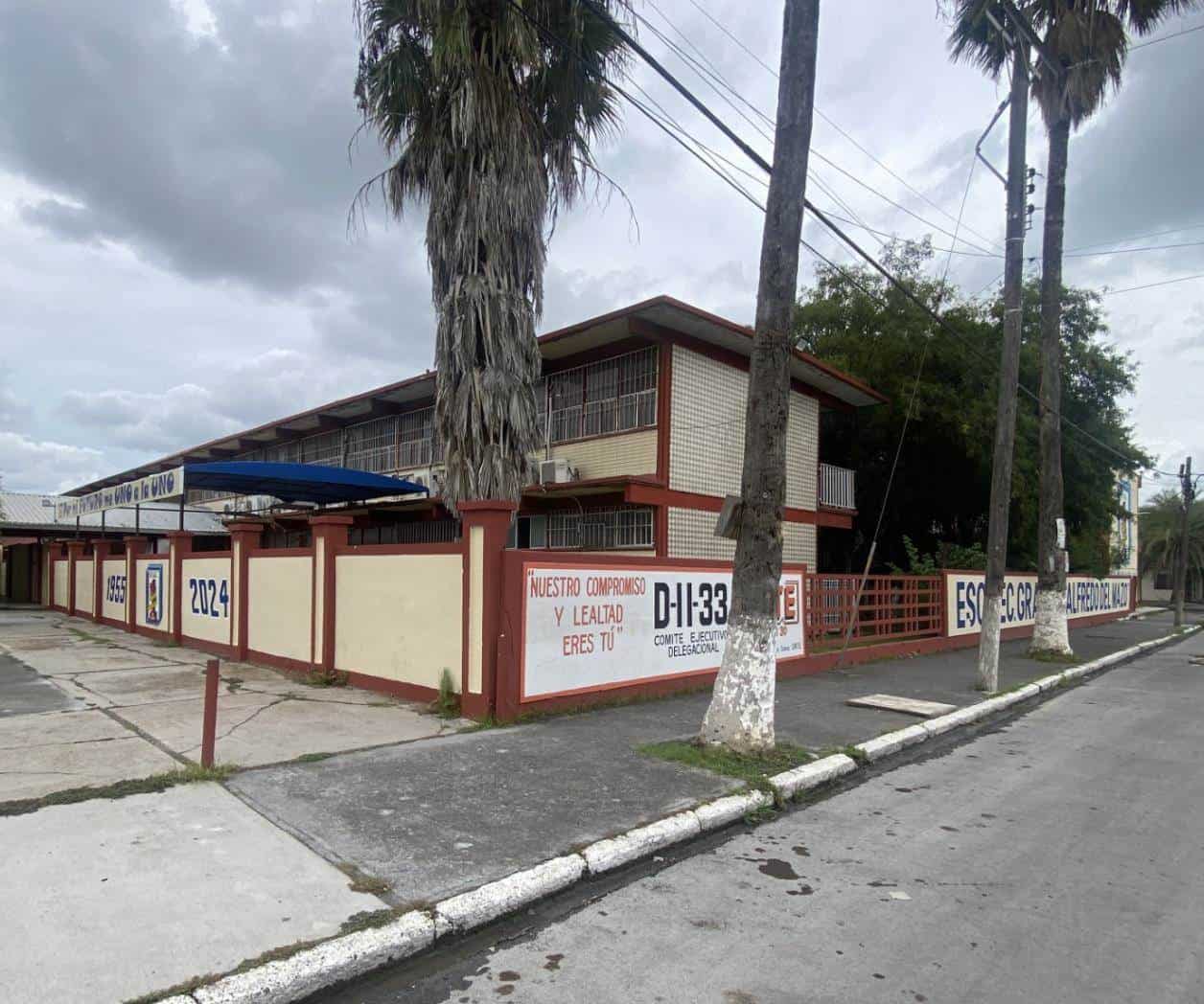 Suspenden clases por bajo voltaje