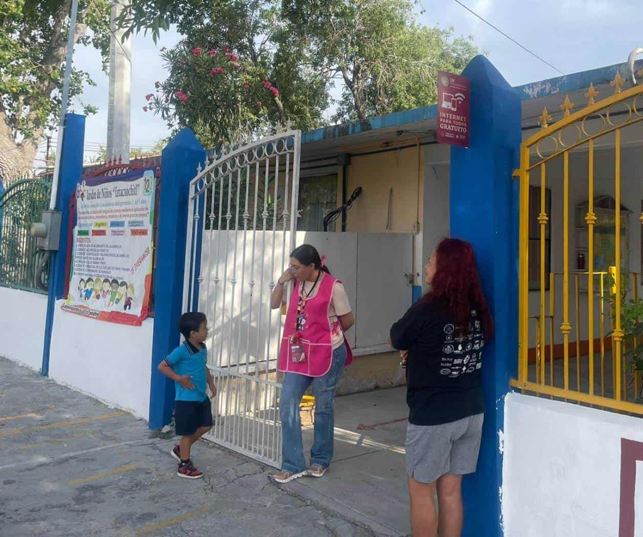 Evacuan a 600 alumnos