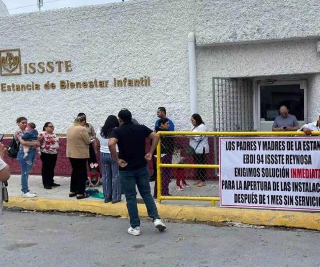 Exigen reapertura de guardería del ISSSTE