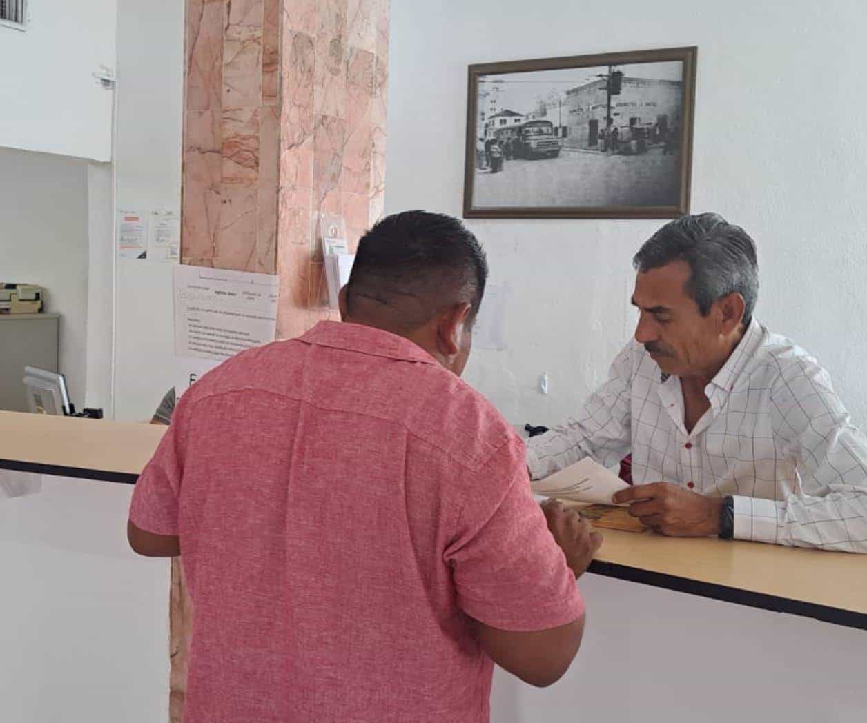 Dan de baja a delegado del transporte público local