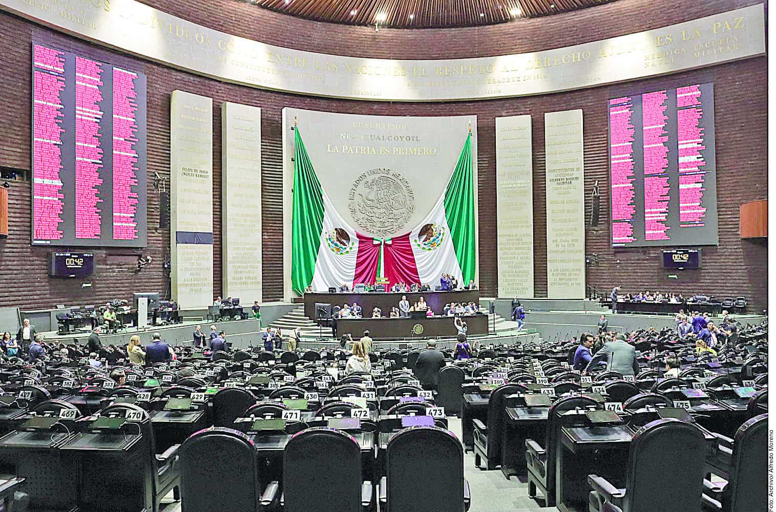 Aplazan en Congreso periodo extraordinario