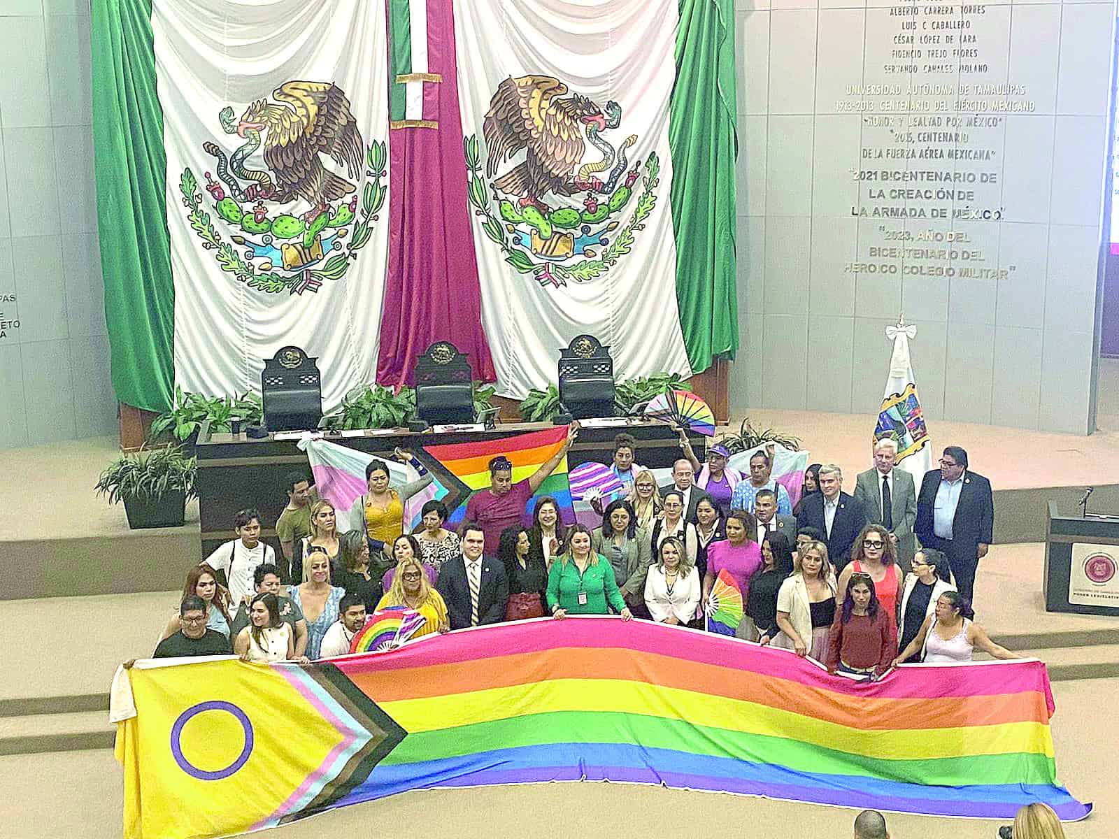 Llega al Congreso propuesta LGBT
