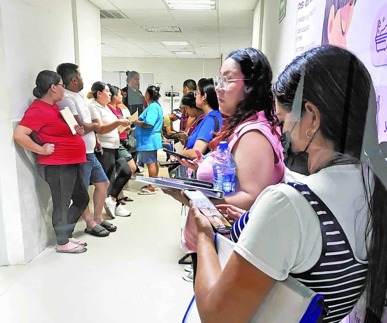 Interminables filas en hospital