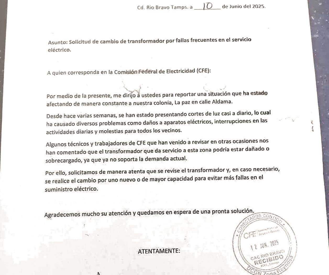 Promete CFE atender falla de transformador