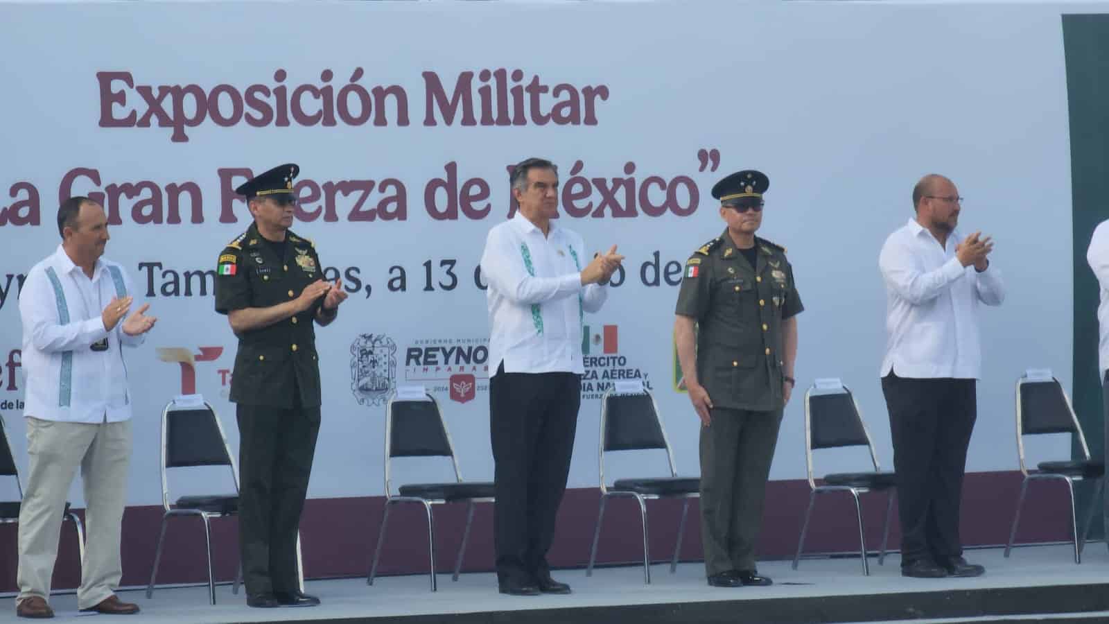 Inaugura Gobernador exposición militar La Gran Fuerza de México
