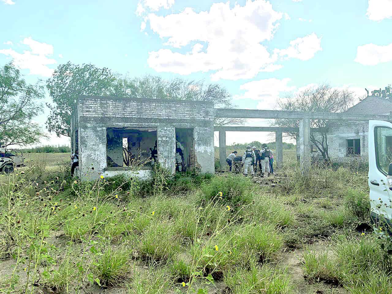 Descubren más restos humanos