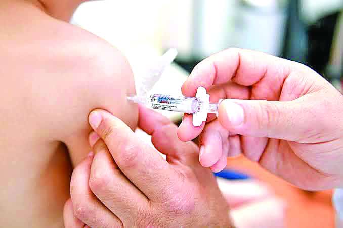 Intensifica Hospital General campaña de vacunación contra el sarampión