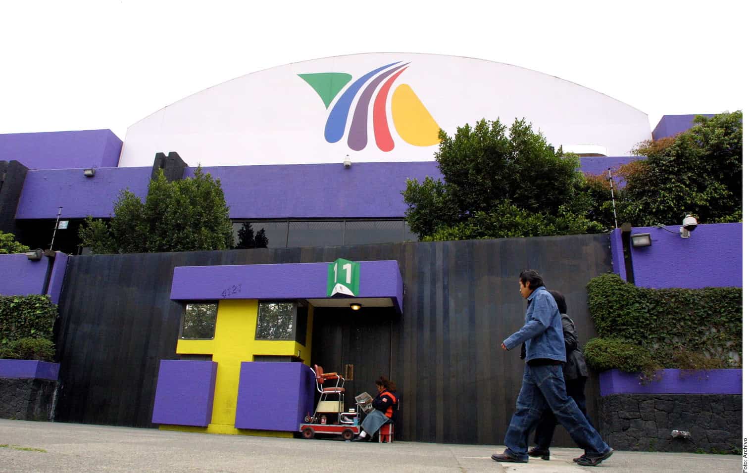 Rechaza Corte revisar deuda fiscal de TV Azteca 