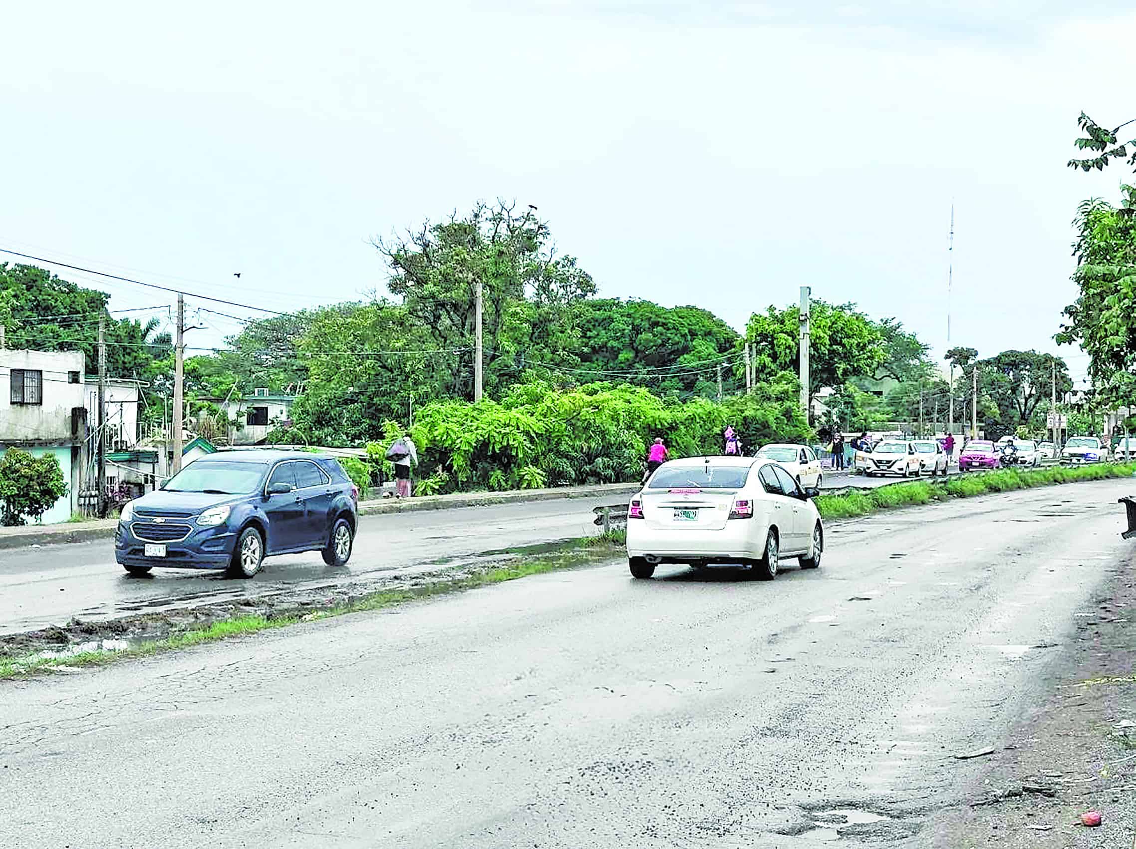 Liberan carretera Tampico-Valles
