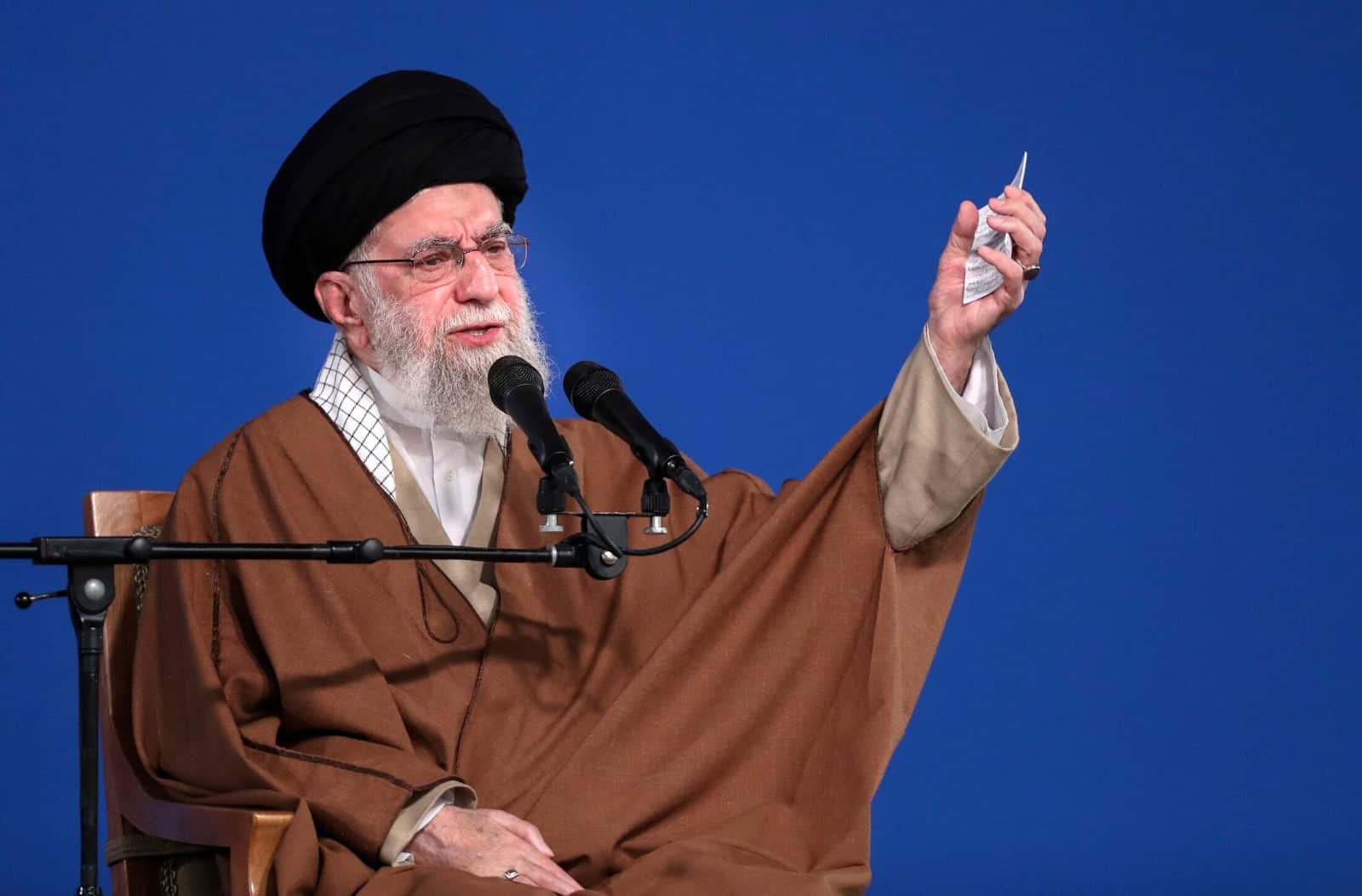 Líder supremo de Irán hace su 1ra declaración pública desde el alto el fuego en la guerra con Israel