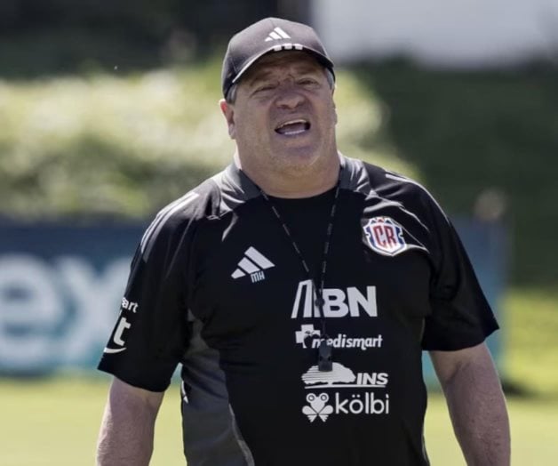 Miguel Herrera es criticado por prensa costarricense