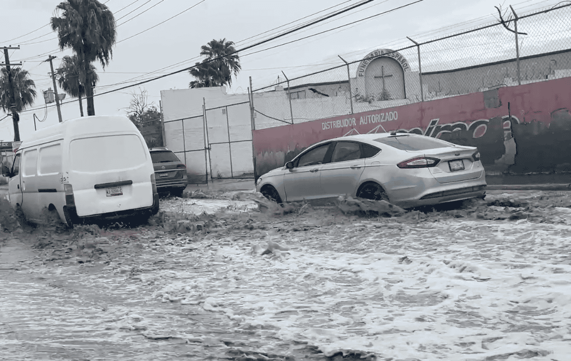 Remanentes de ´Barry´ causan encharcamientos