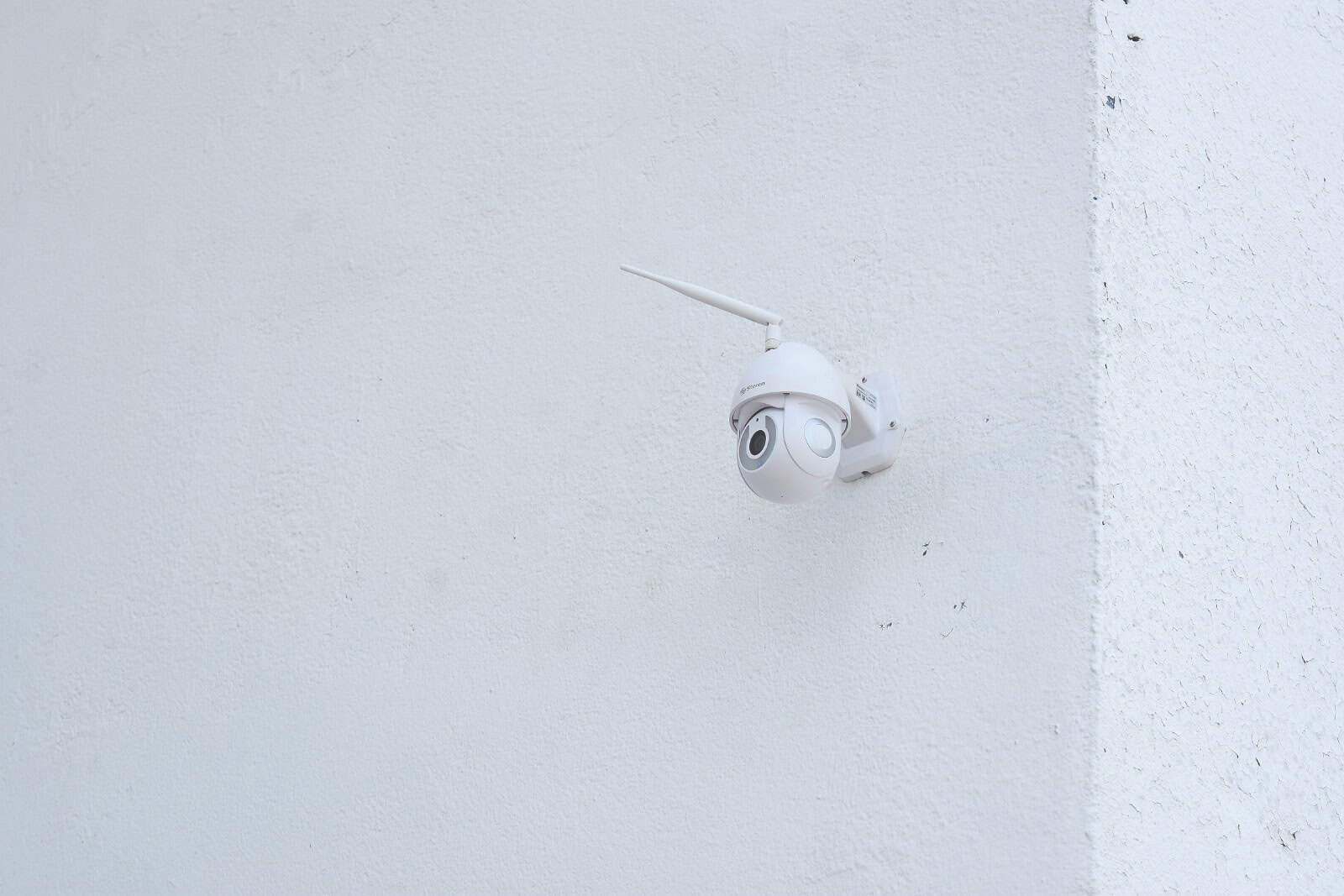 Instala Secretario de Seguridad sistema de Videovigilancia