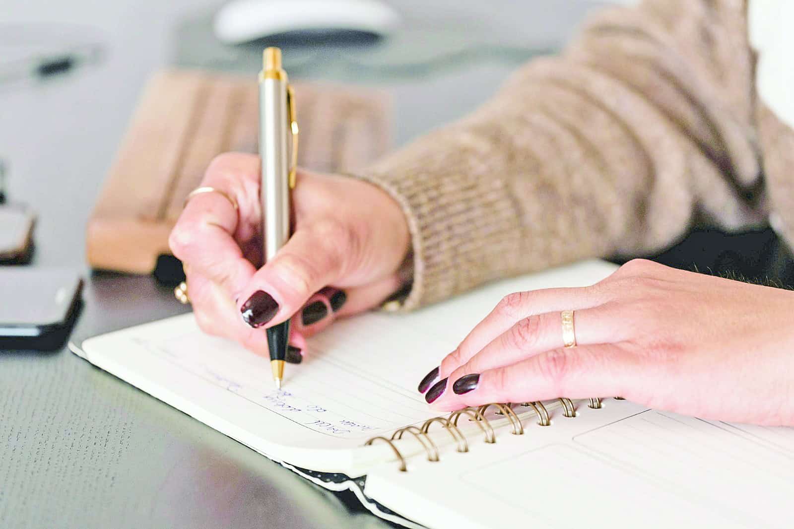 Mejorarán pensiones de jubilados bajo la Ley 97
