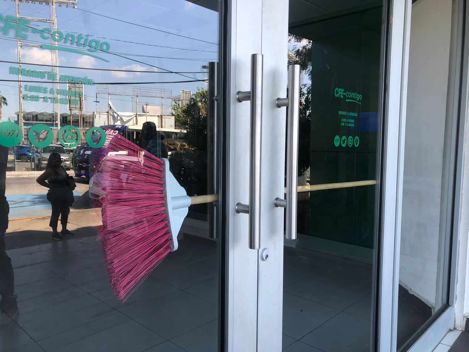 Surge conflicto laboral en la CFE