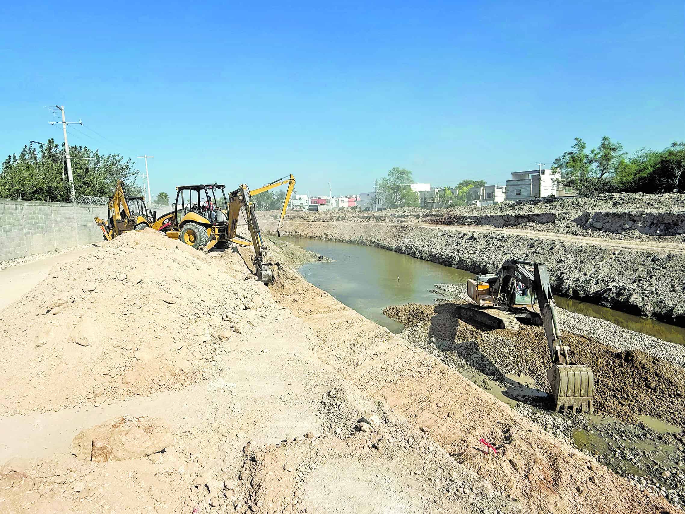 Inicia Conagua revestimiento  de concreto en canal Rodhe