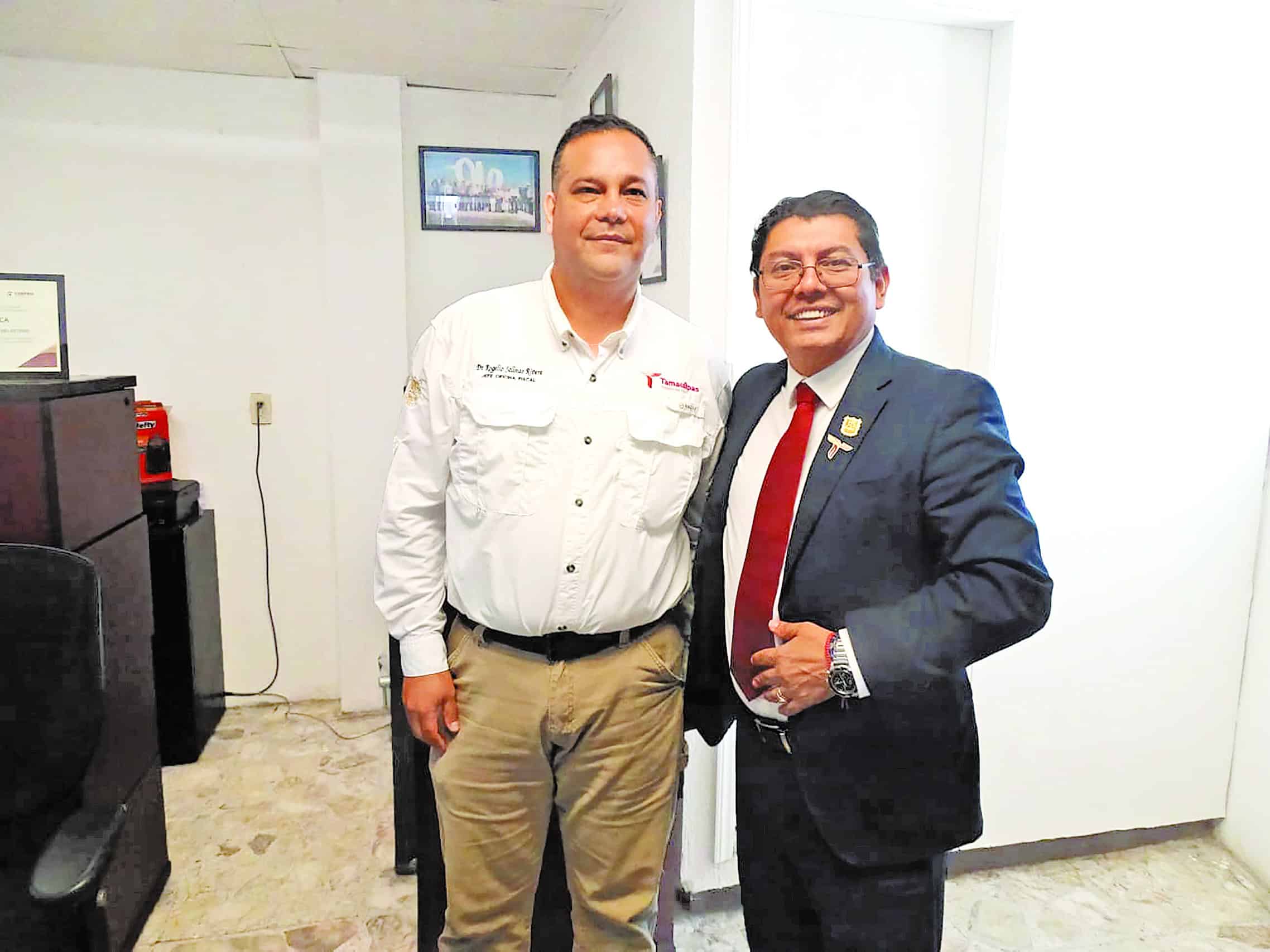 Analizan la entrega de placas a domicilio