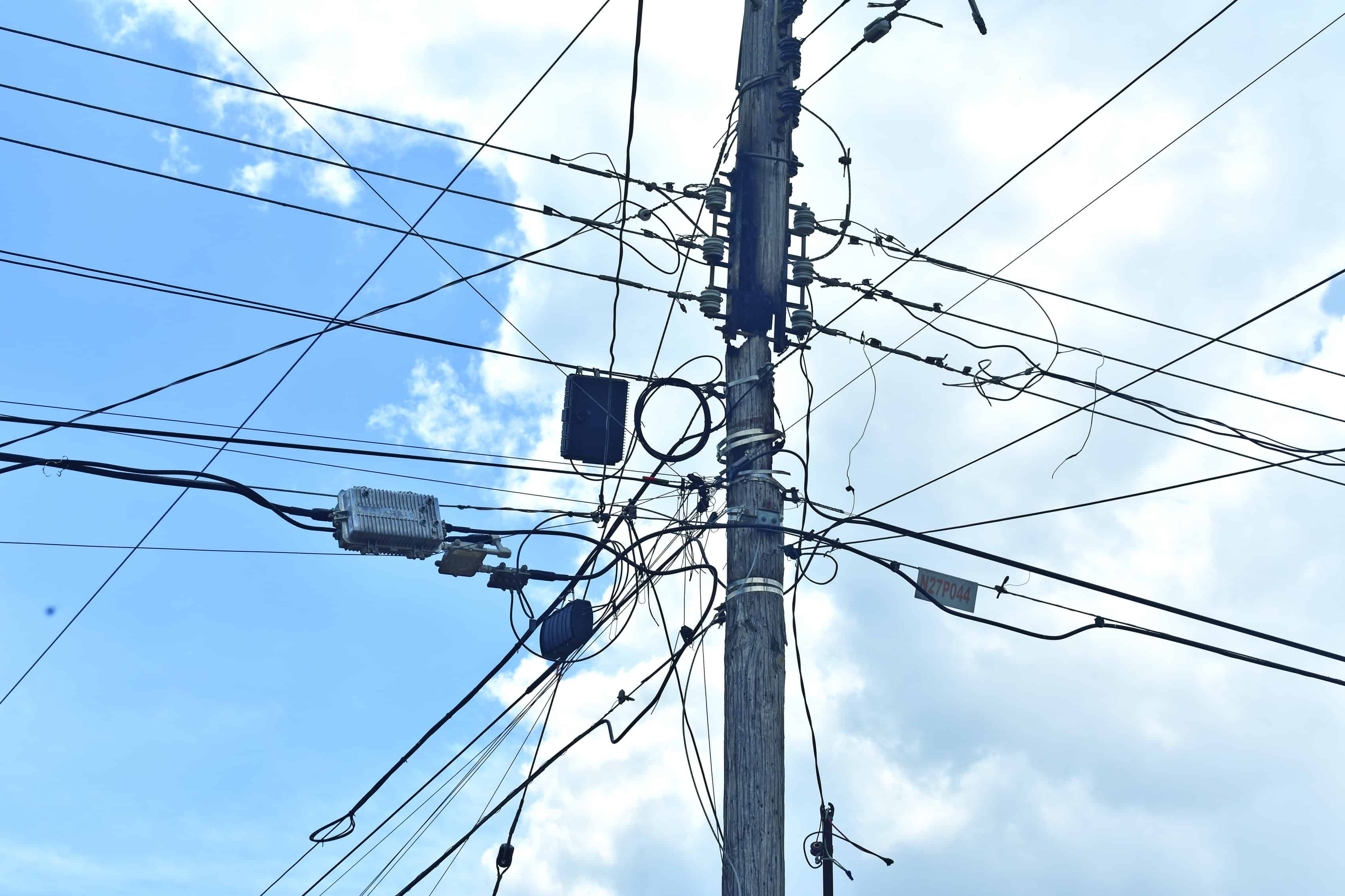 Se incendia poste en la colonia Juárez