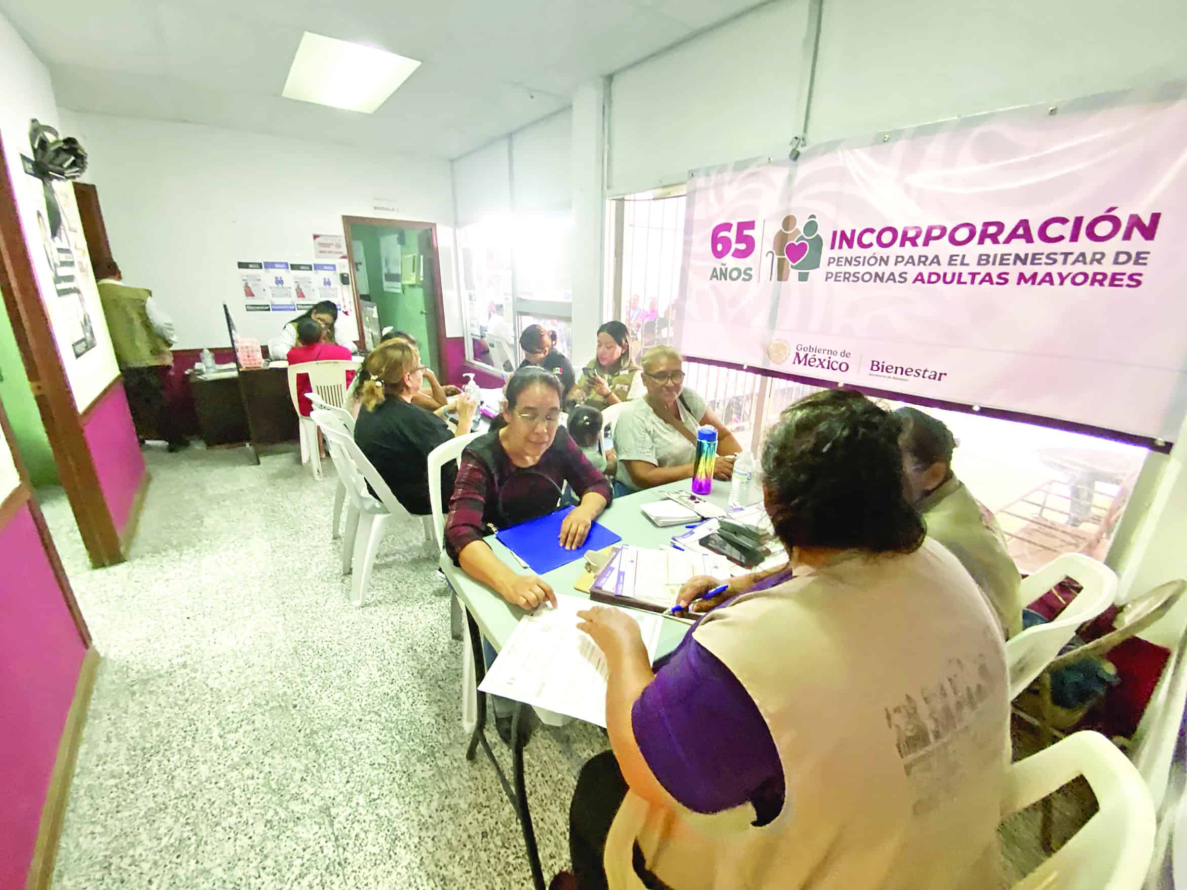 Cierra inscripción a programas sociales