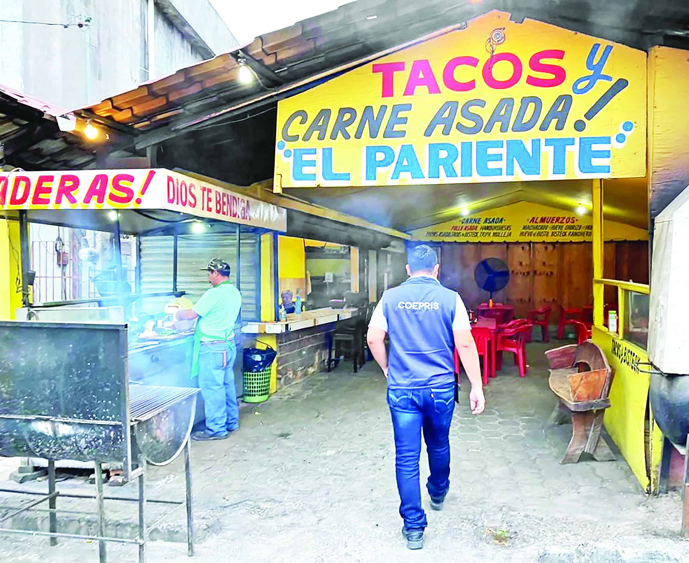 Vigila la Coepris a negocios de comida