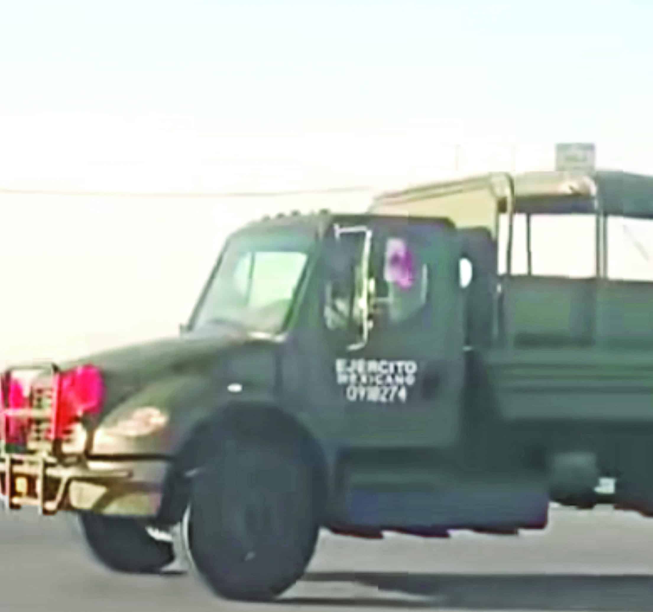Captan a camiones de Sedena en Texas