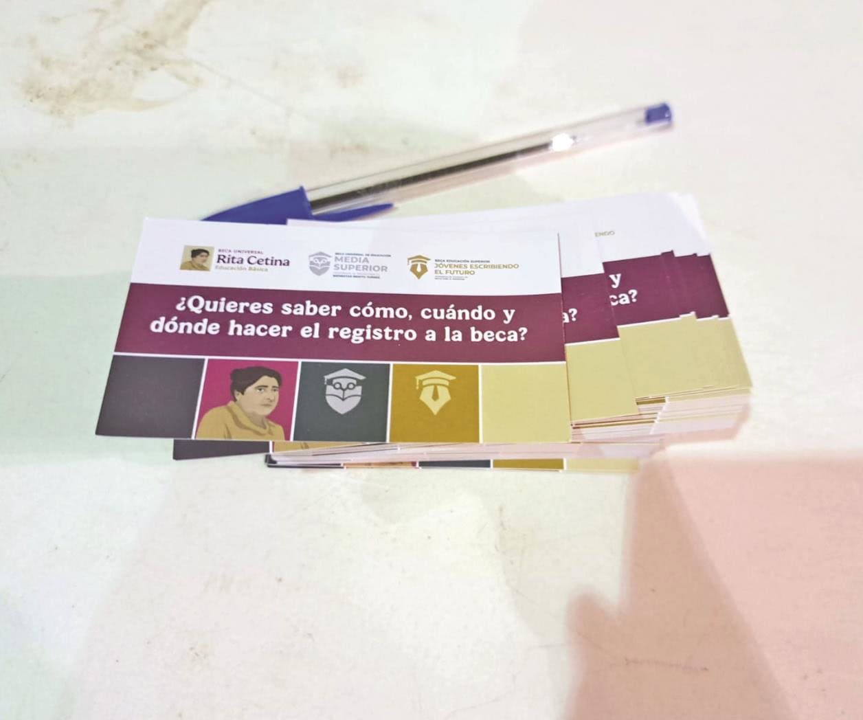 Alerta por fraude en las becas de Bienestar