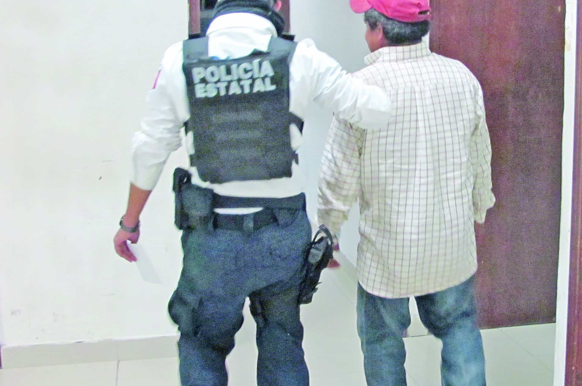 Manda a su tío al ´bote´ por agresivo