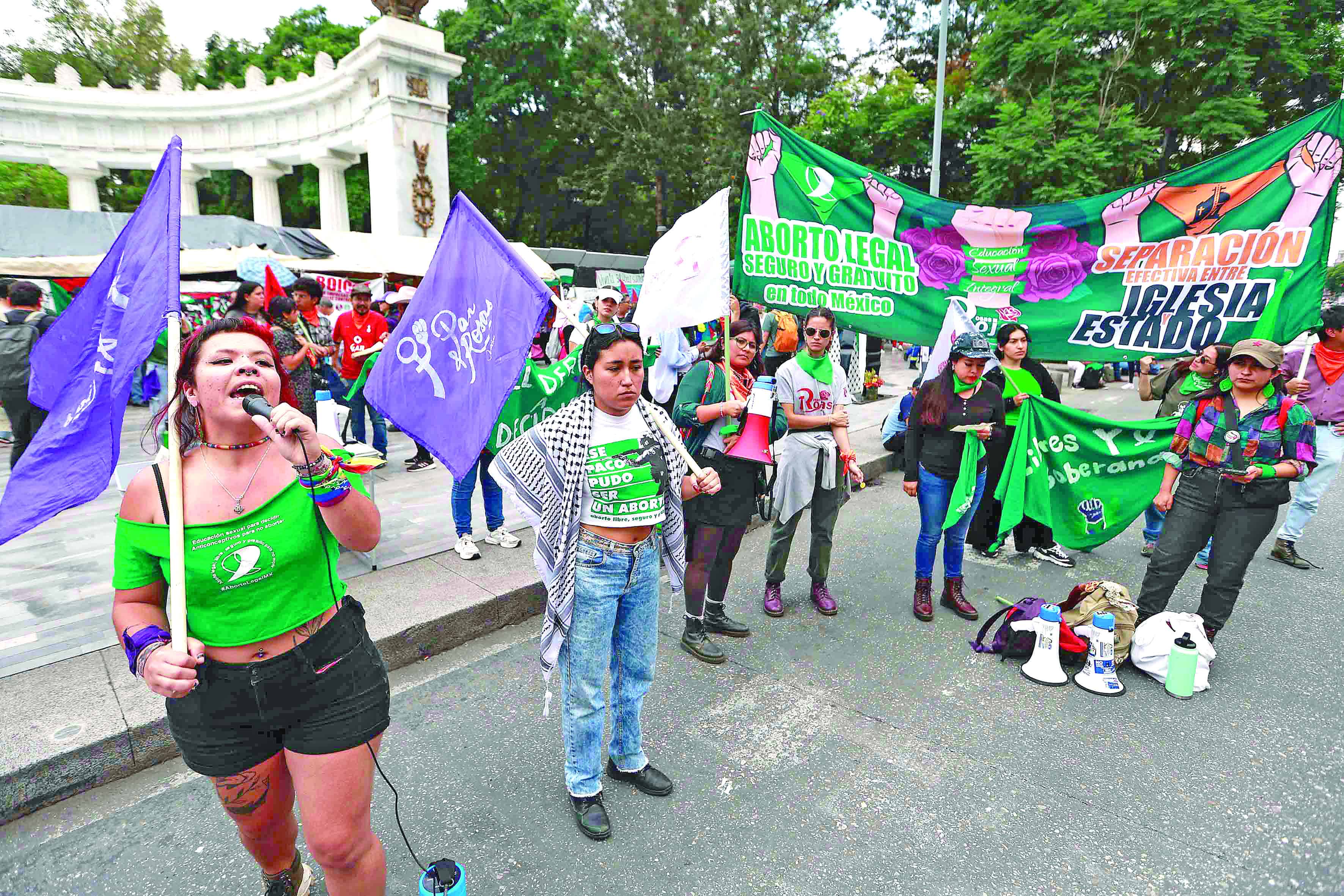 Marchan por despenalizar aborto