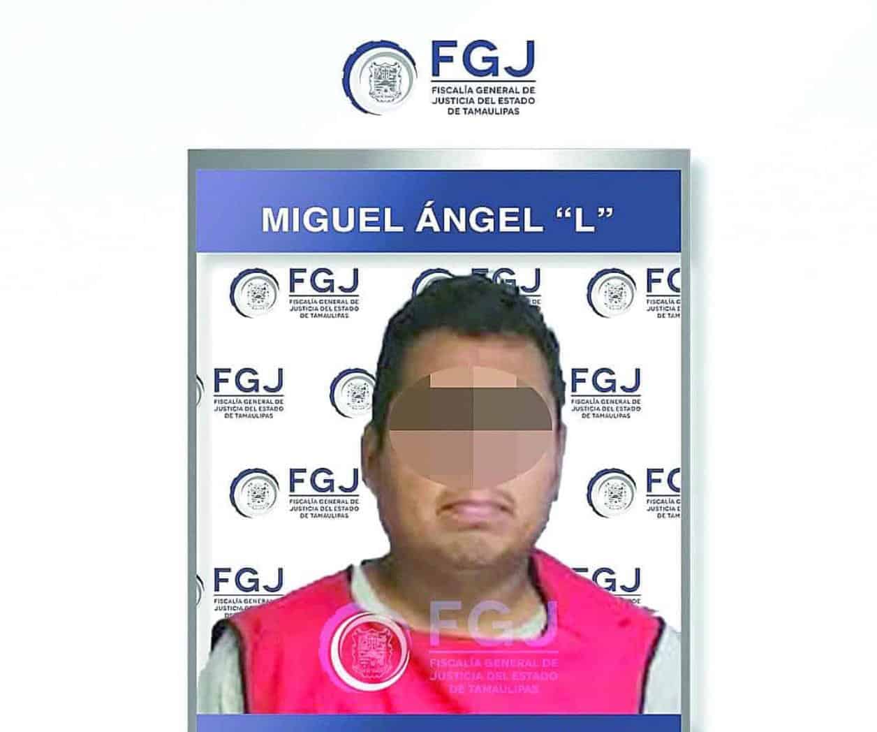 Le fincan cargos por feminicidio