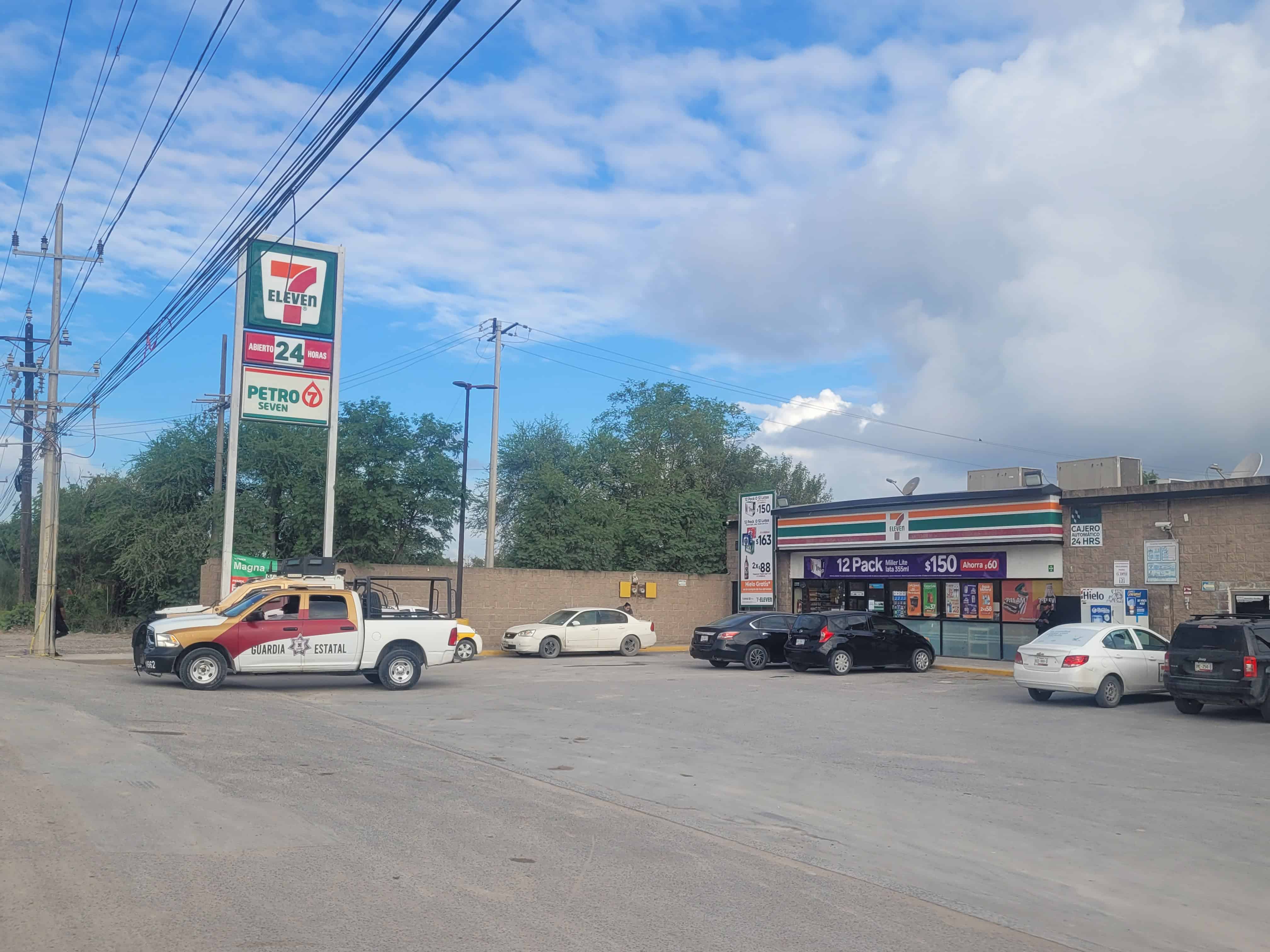 Empleado de tienda muere por posible infarto