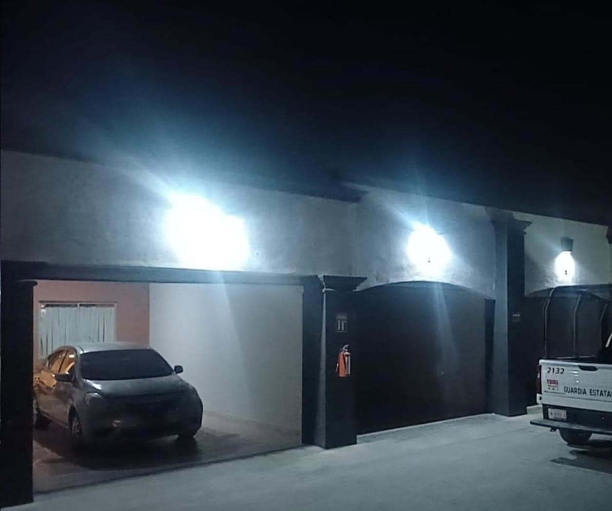 Guardia Estatal rescata a ciudadanos y detiene a delincuente