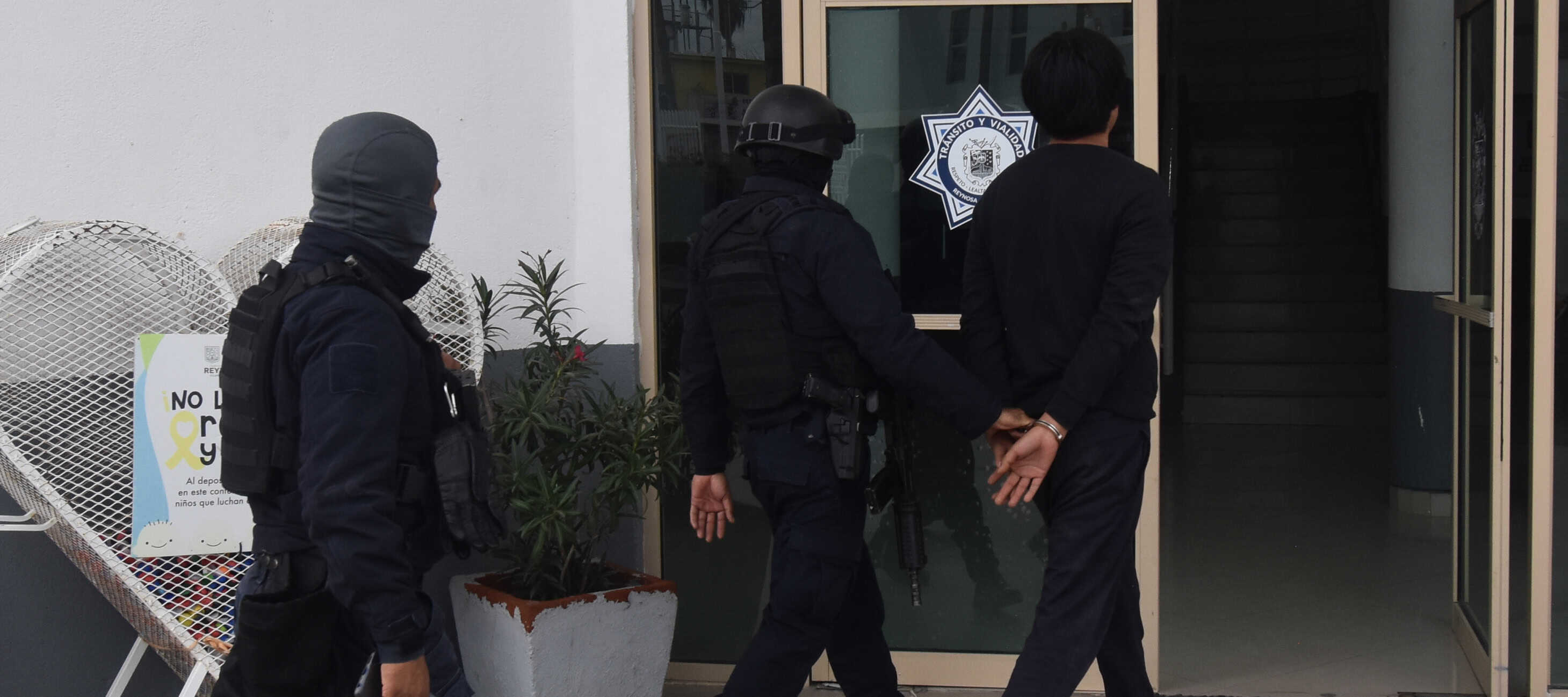 Hombre detenido por consumo de marihuana en la calle