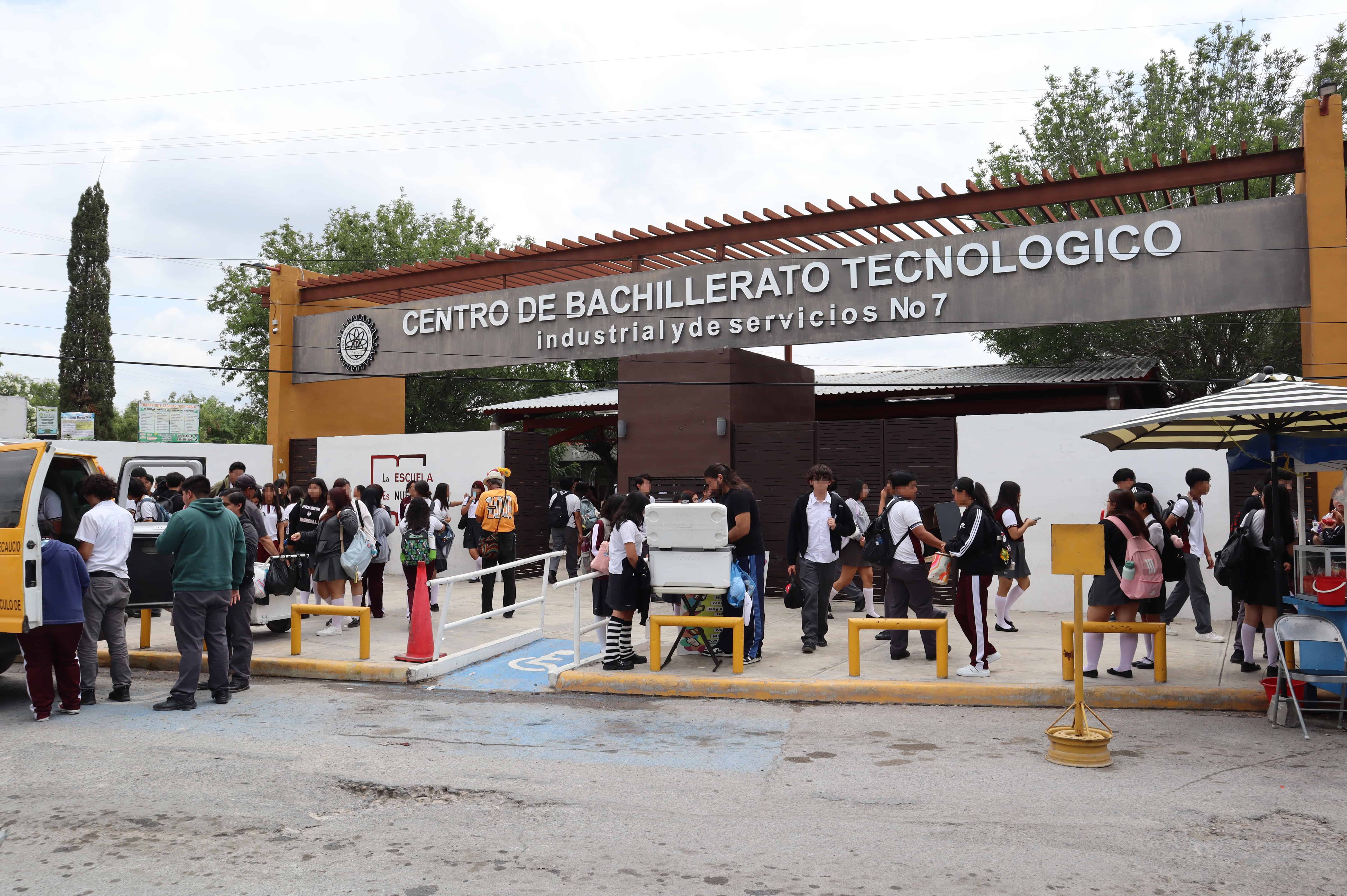 Actividades escolares continúan en CBTIS 7